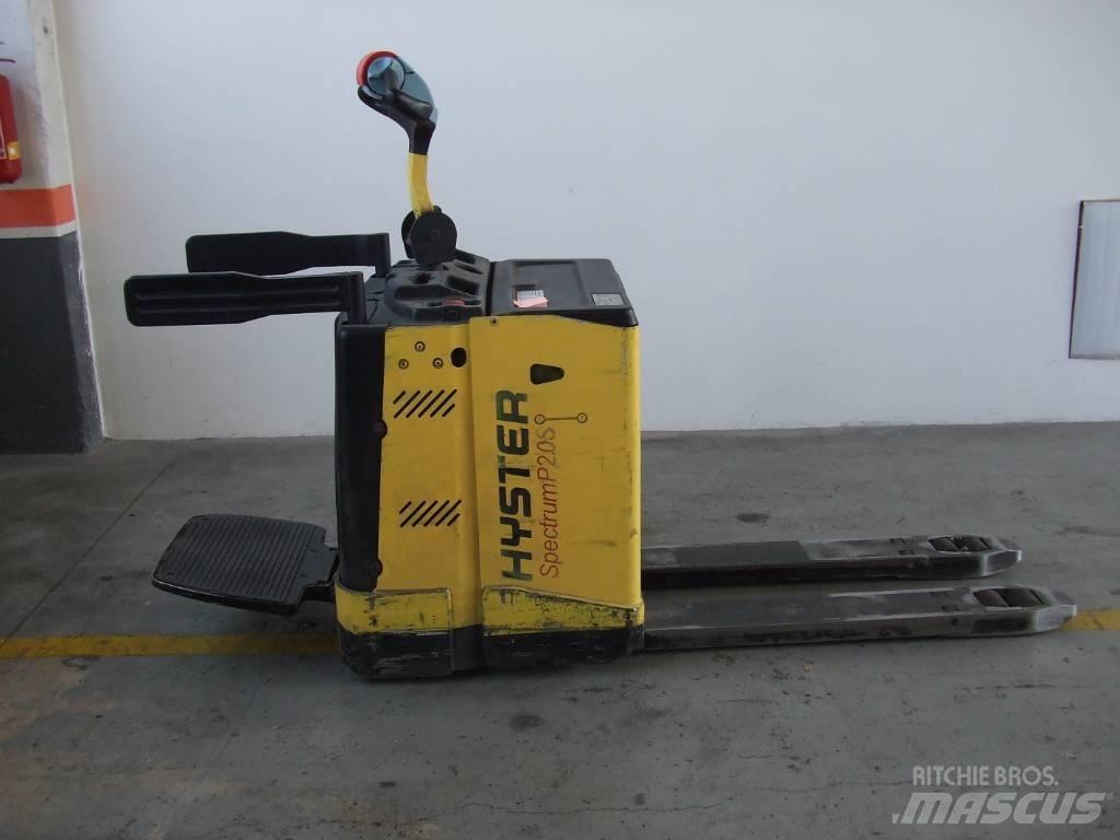 Hyster P2.0S Wózki widłowe unoszące z platformą dla operatora