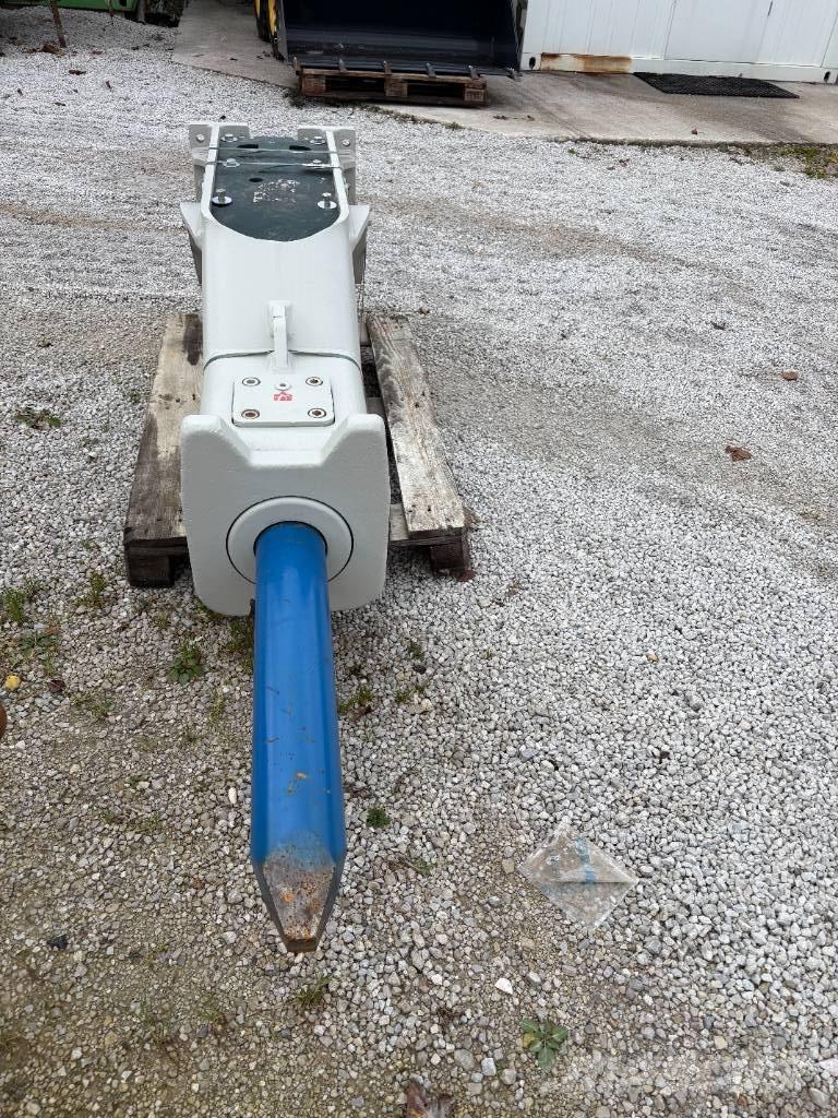 Furukawa F22LN Młoty hydrauliczne