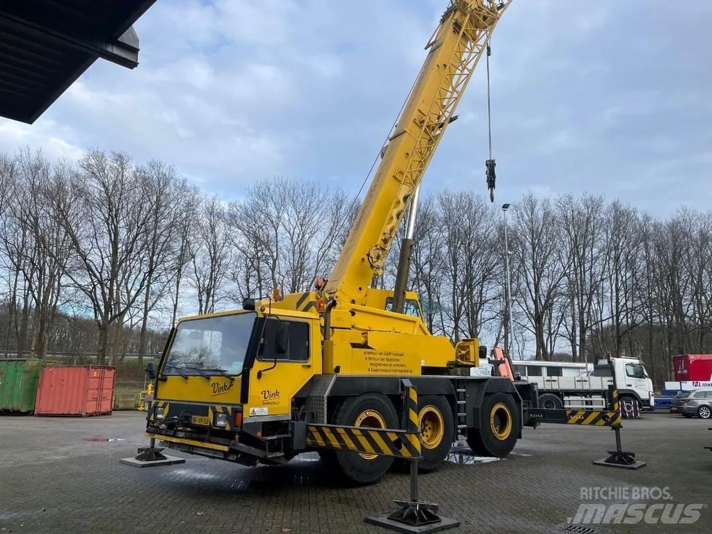 Liebherr LTM1040 Żurawie szosowo-terenowe