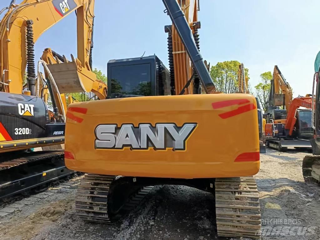 Sany SY135C Koparki gąsienicowe