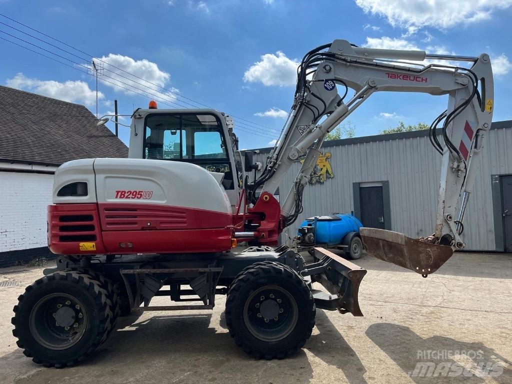 Takeuchi TB295W Koparki kołowe