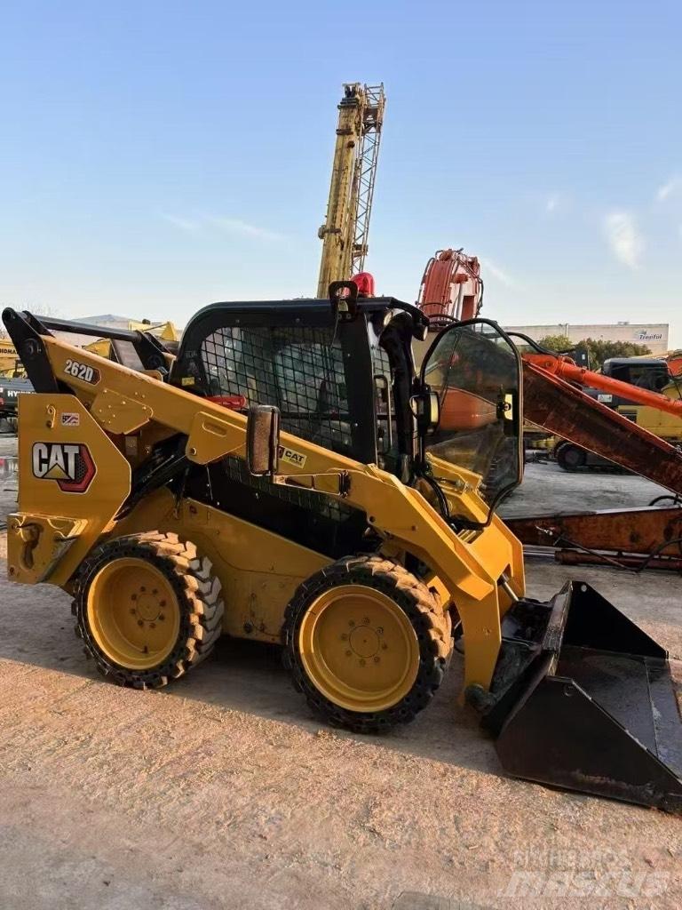 CAT 262 D Ładowarki burtowe