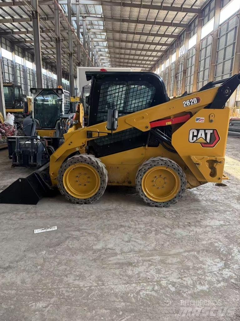 CAT 262 D Ładowarki burtowe