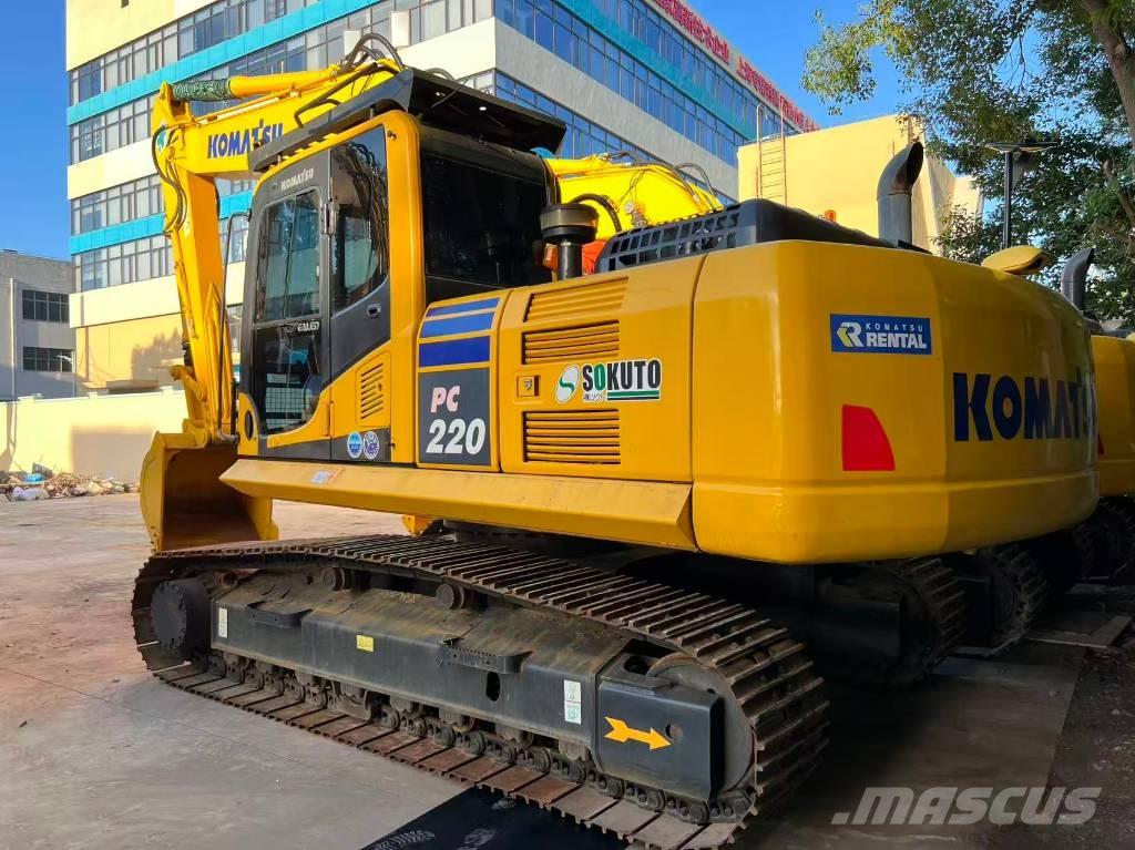 Komatsu PC220-8 Midikoparki  7t - 12t