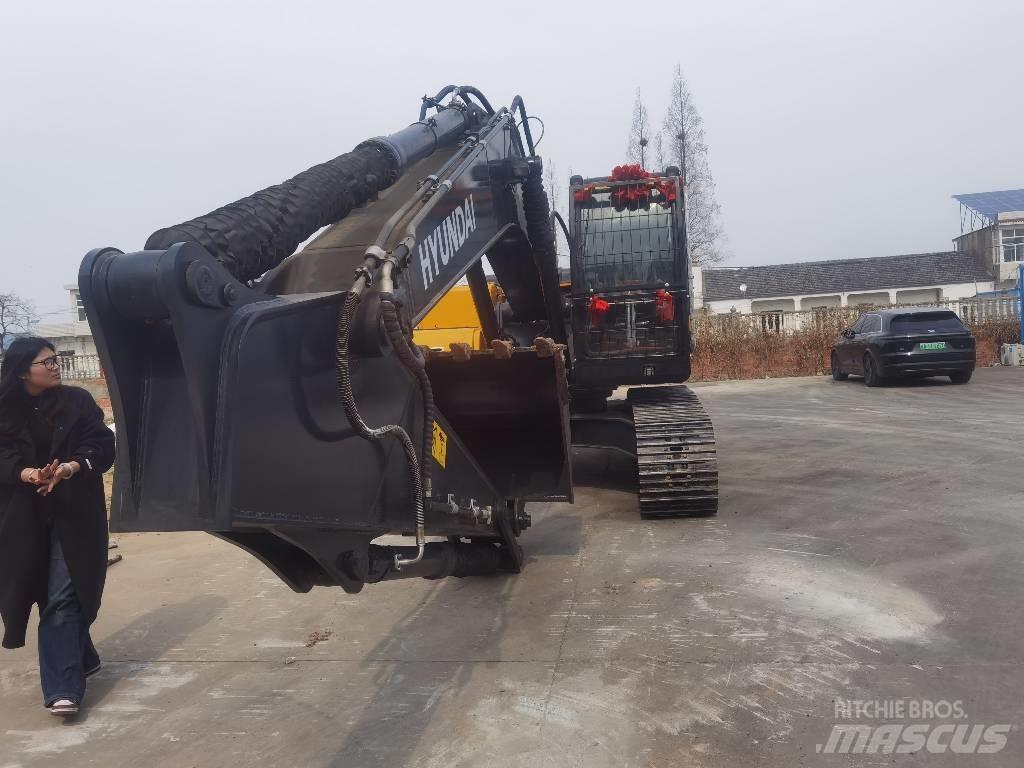 Hyundai 220LC-9S Koparki gąsienicowe