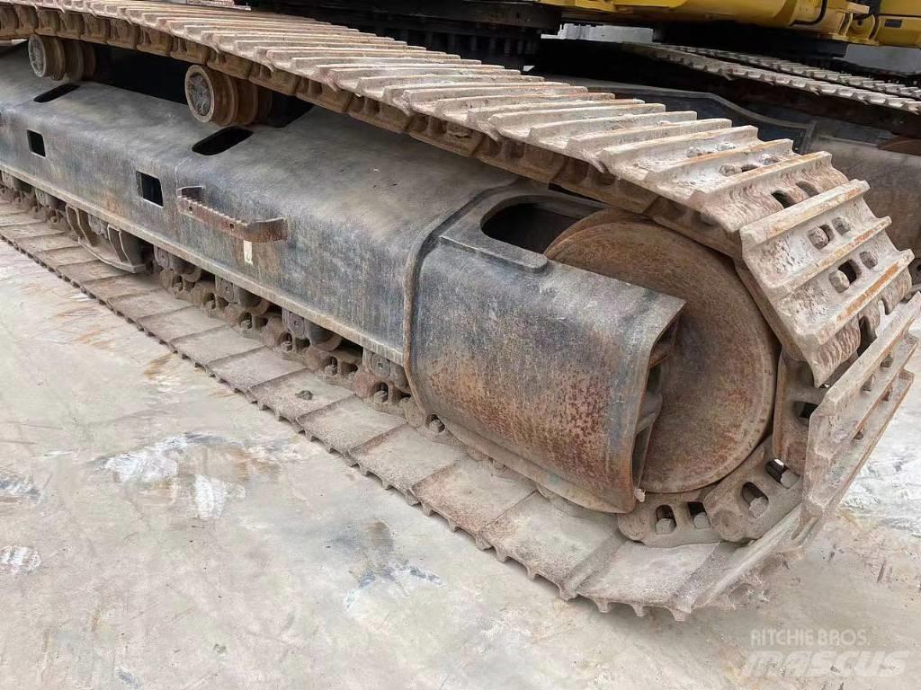 CAT 329 D Koparki gąsienicowe