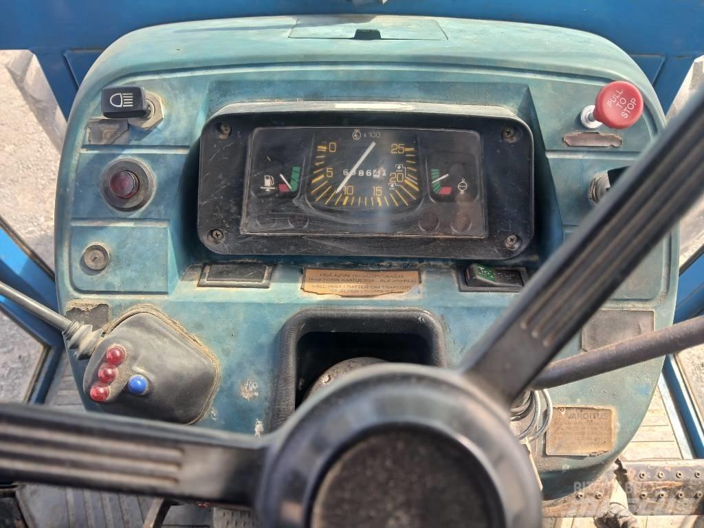 Ford 5610 Farmal Ciągniki rolnicze