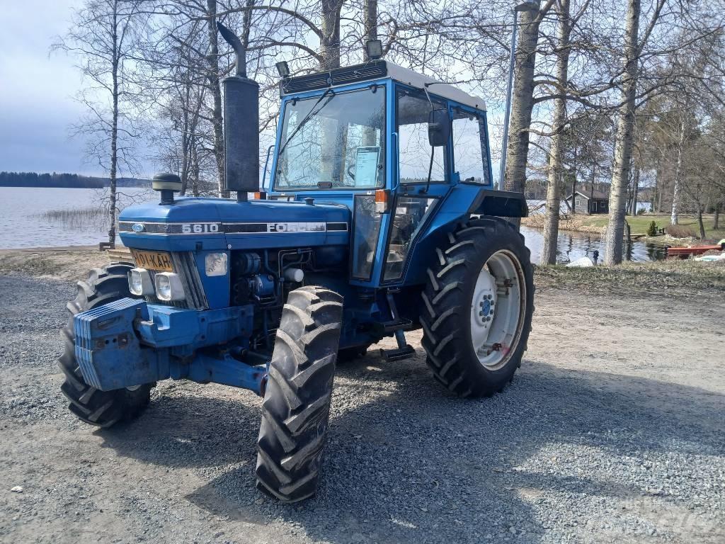 Ford 5610 Farmal Ciągniki rolnicze