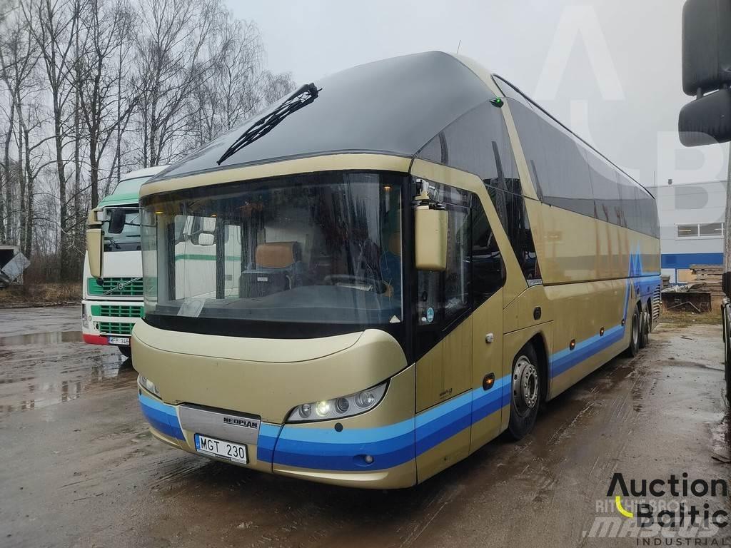 Neoplan P11 Autobusy międzymiastowe