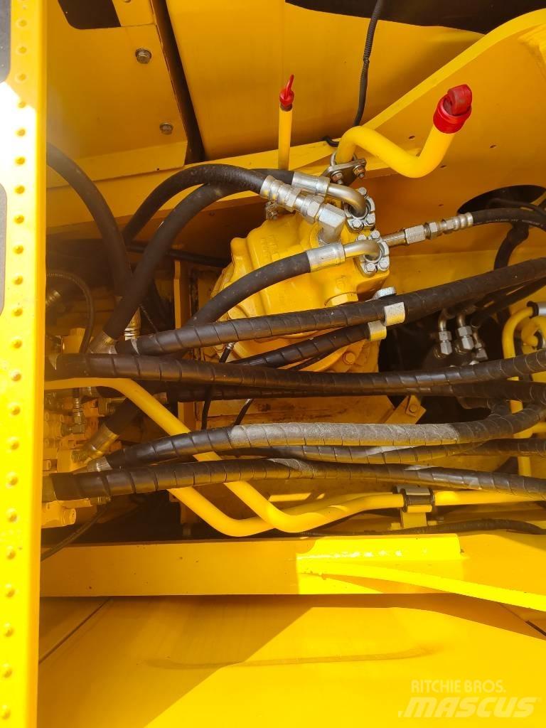Komatsu PC 200 Koparki gąsienicowe