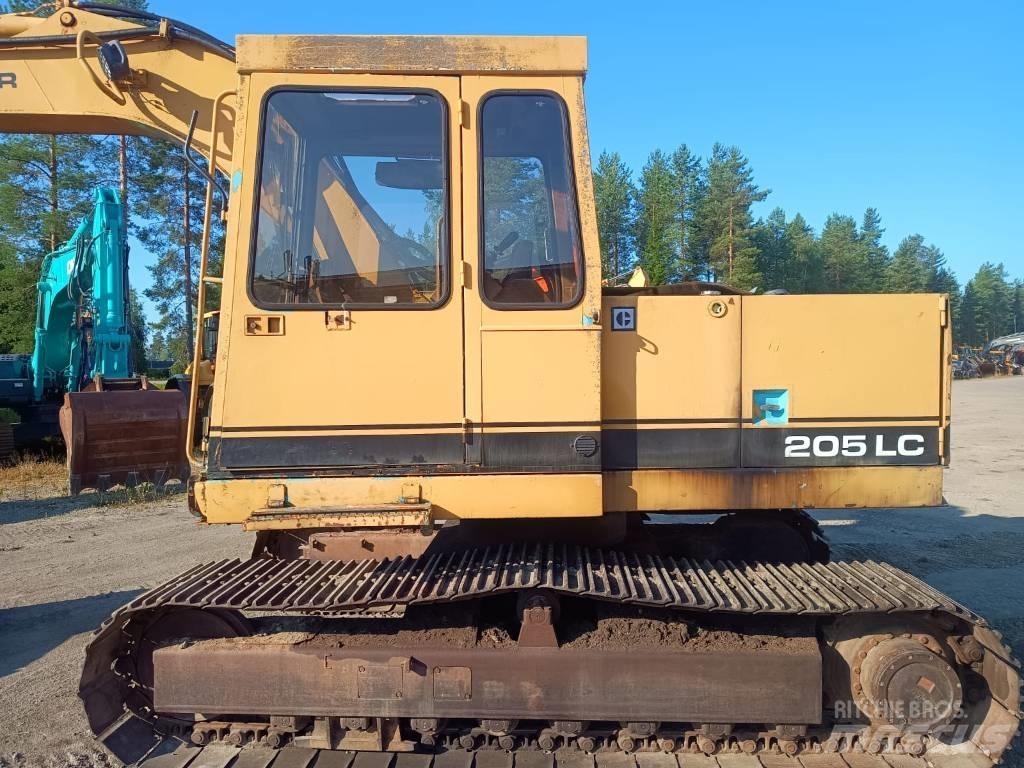 CAT 205LC Koparki gąsienicowe