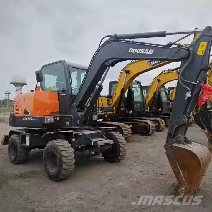 Doosan DX 60W Koparki kołowe