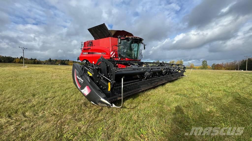 CASE 8240 Kombajny zbożowe