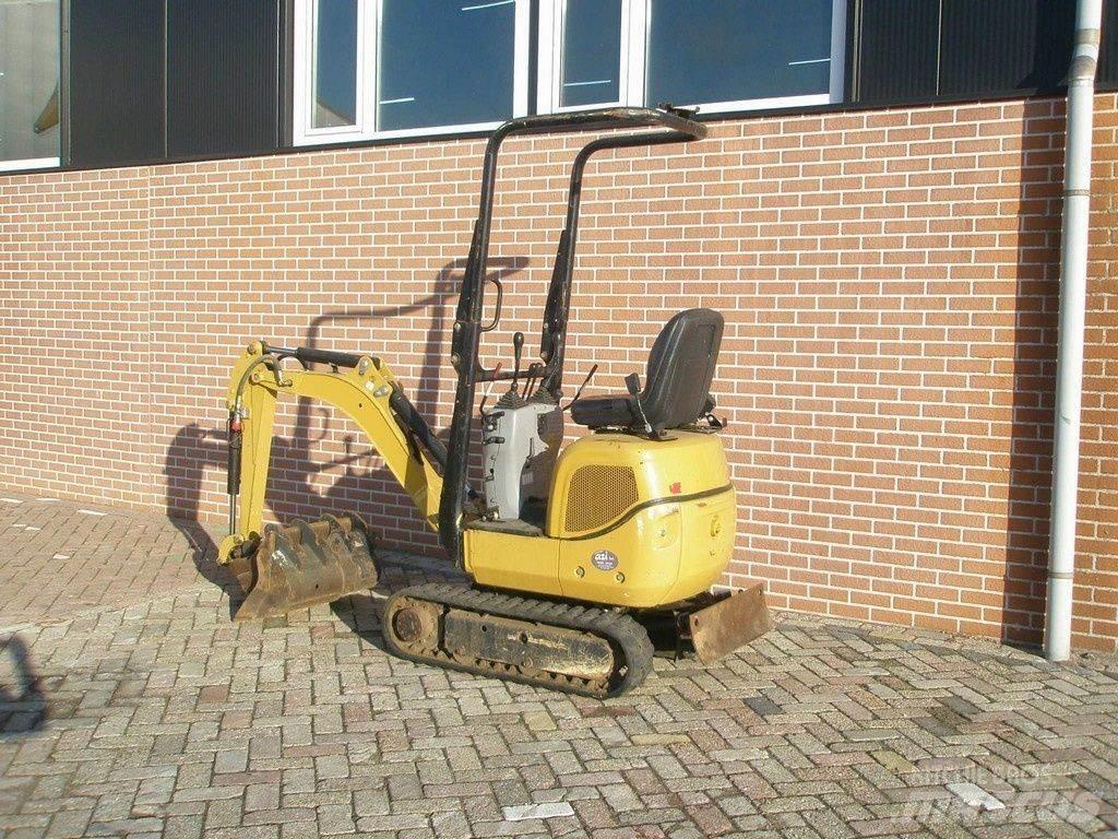 CAT 300.9 Minikoparki