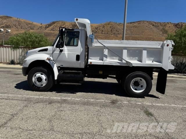 International 4400 Wywrotki