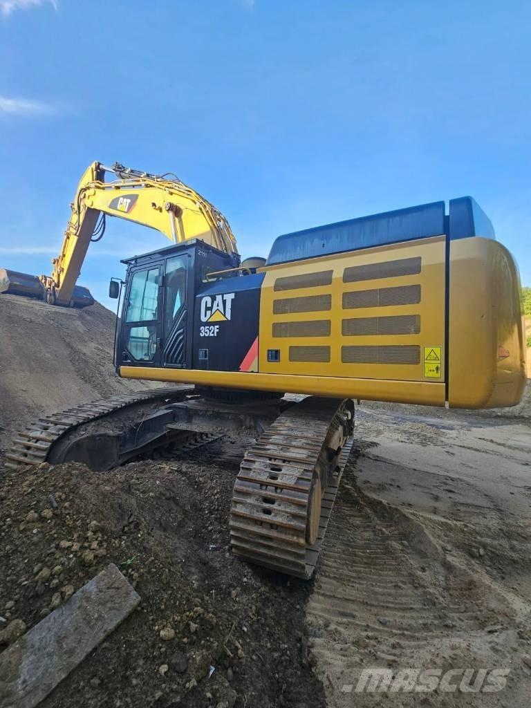 CAT 352 F Koparki gąsienicowe