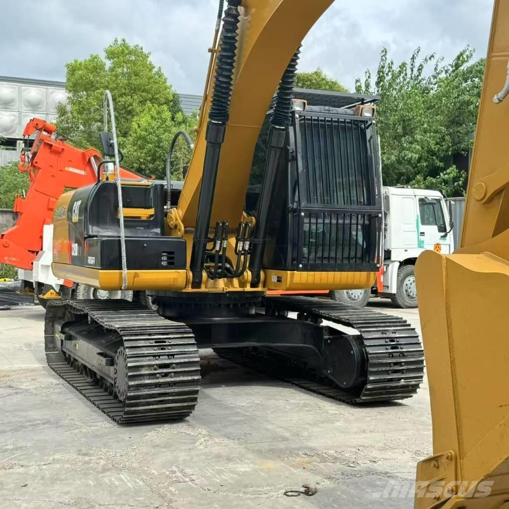 CAT 320 D L Koparki gąsienicowe