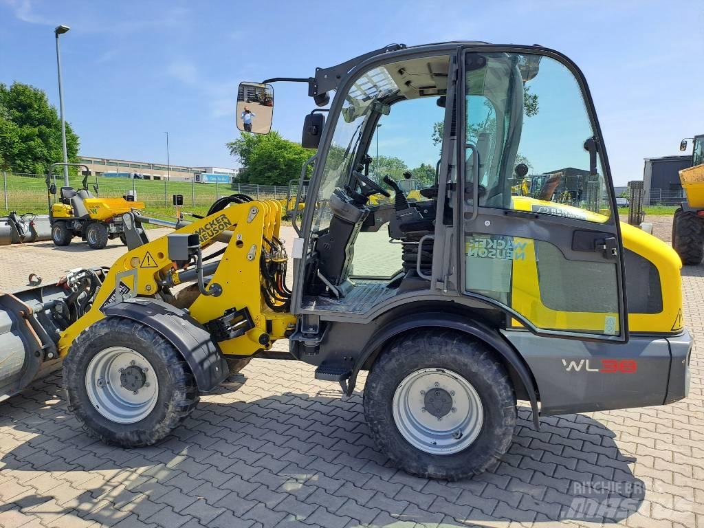 Wacker Neuson WL38 Ładowarki kołowe