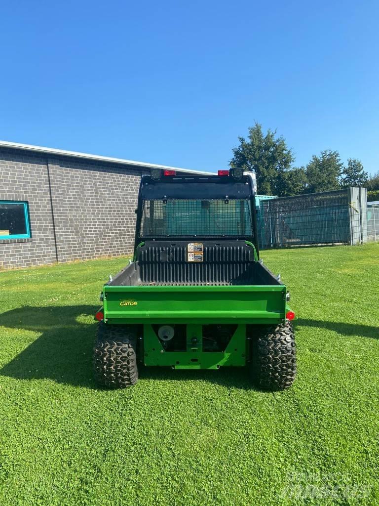 John Deere TH 6x4 Pojazdy terenowe