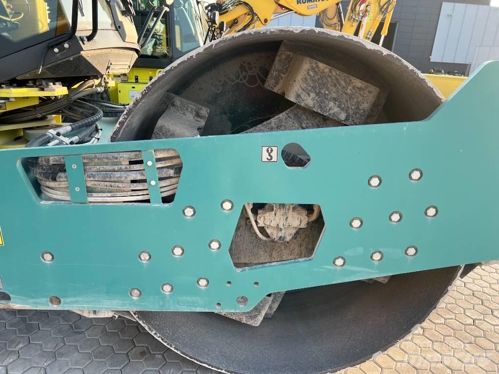 Ammann ARS 130 Walce ogumione