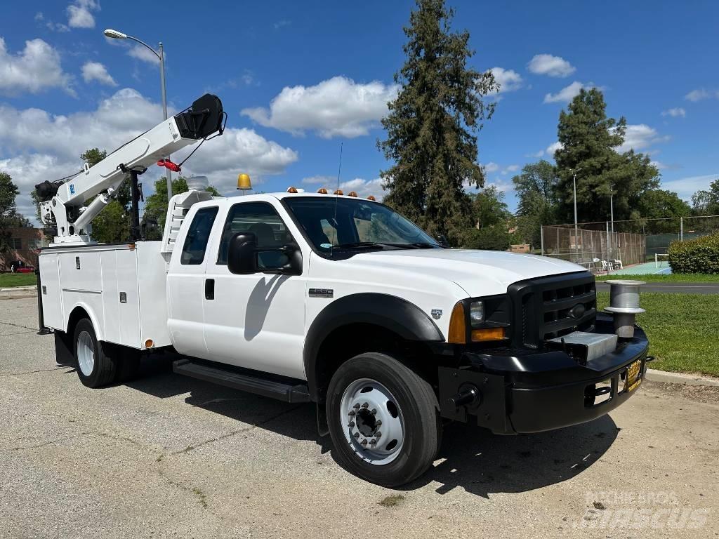 Ford F 550 SD Pojazdy komunalne