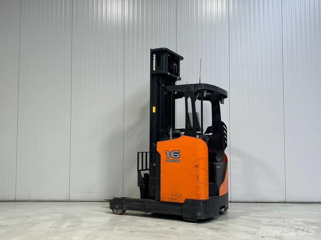 Doosan BR16JW-7 PLUS Wózki widłowe wysokiego składowania