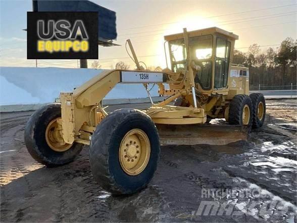 CAT 135H Równiarki