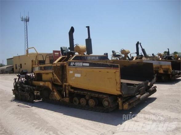 CAT AP-1050B Rozściełacze do asfaltu