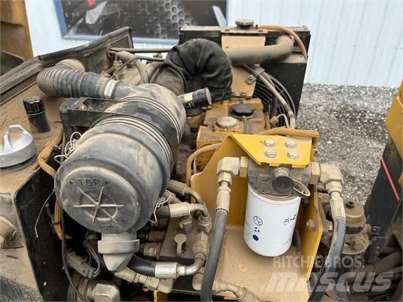 CAT CB-224E Walce jednobębnowe