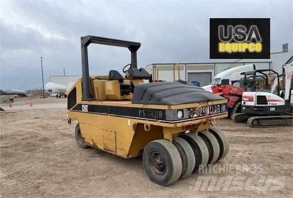 CAT PS-200B Walce ogumione