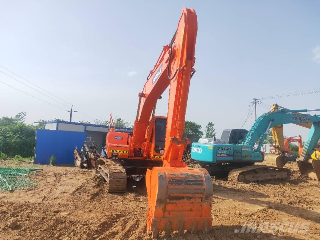 Doosan DH220LC-7 Koparki gąsienicowe