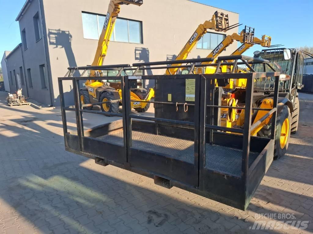 JCB kosz narzędziowy Inne akcesoria