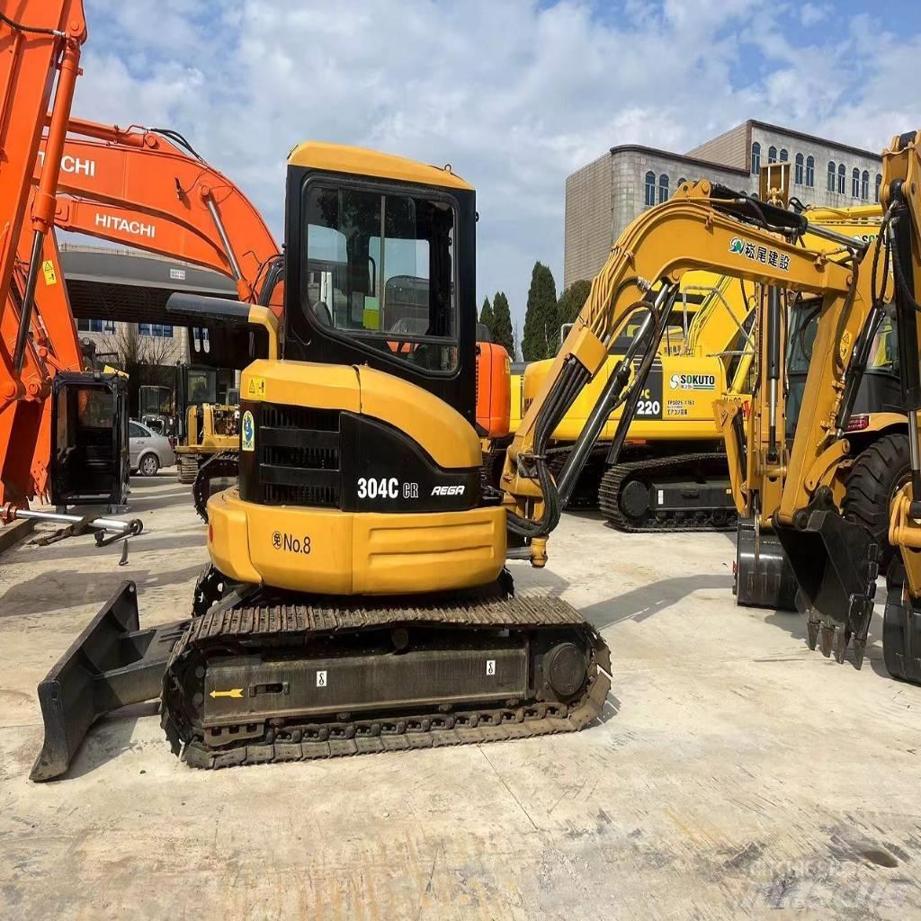 CAT 304 C Minikoparki