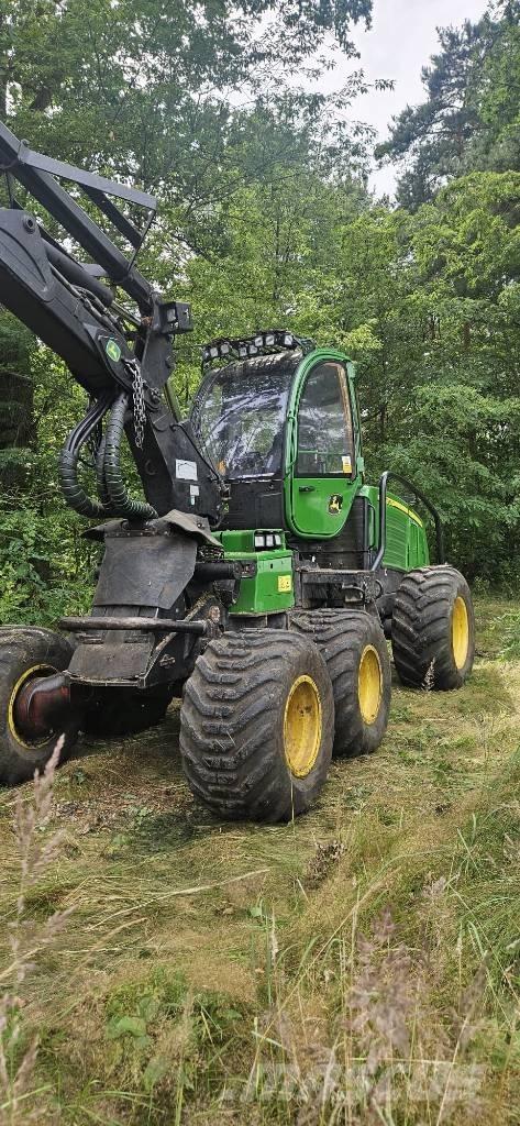 John Deere 1070e Harwestery
