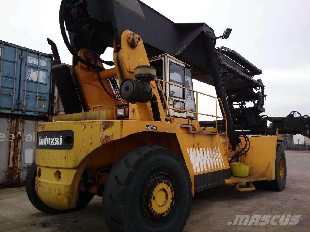 Fantuzzi CS 45 KM Wózki typu Reachstacker