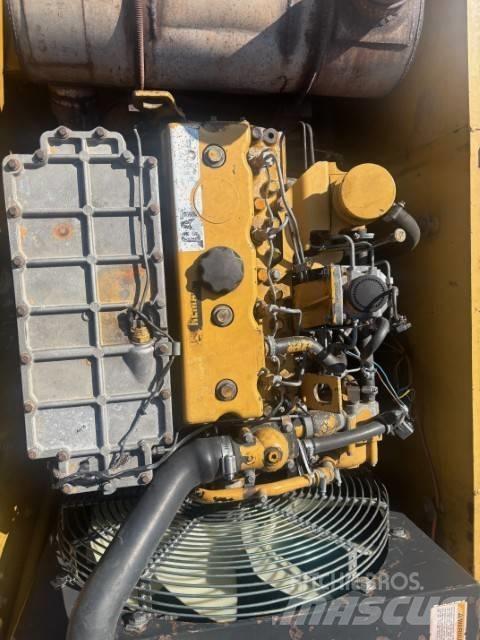 CAT 317 B L Koparki gąsienicowe