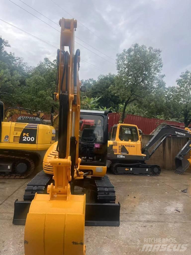 JCB 8050 Koparki gąsienicowe