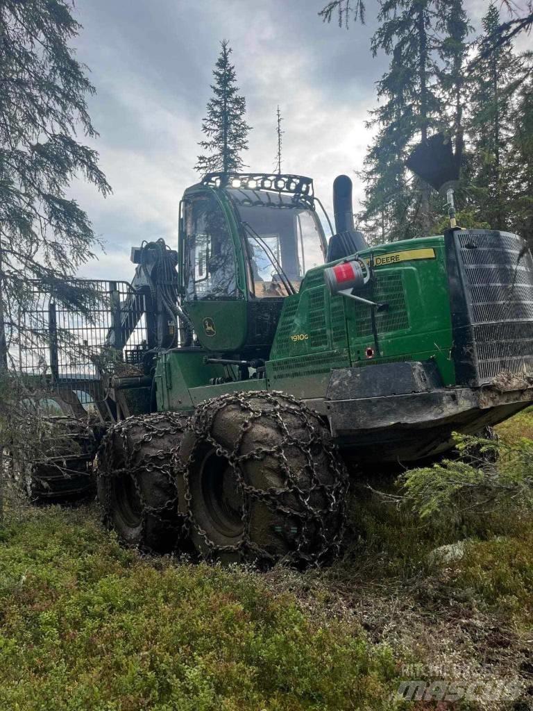 John Deere 1910G Forwardery
