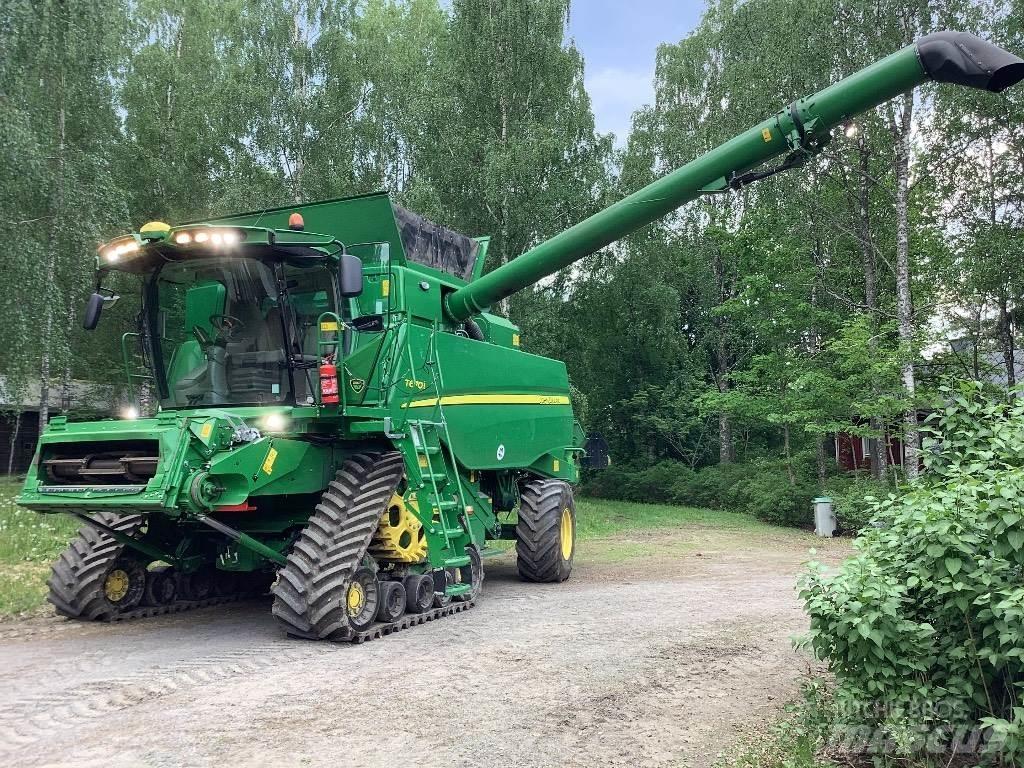 John Deere T 670 Kombajny zbożowe