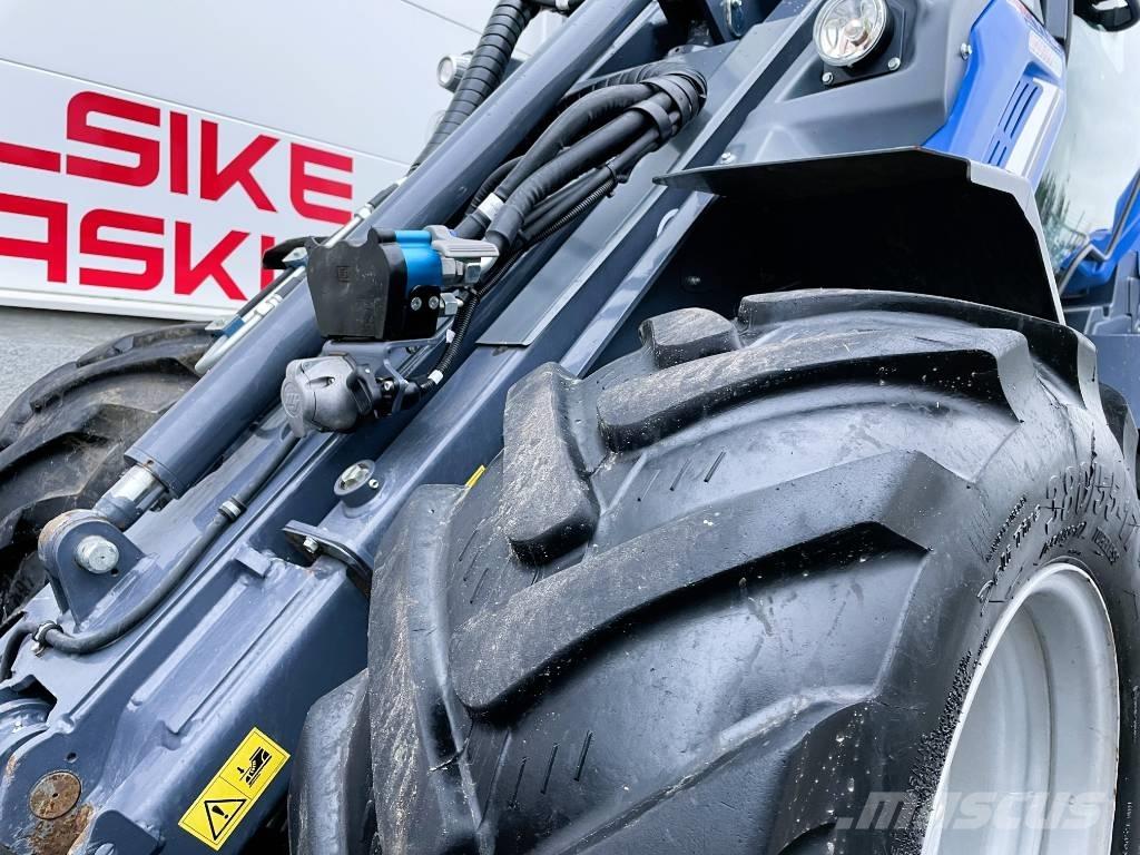 Multione 11.9K Teleskopowe ładowarki kołowe