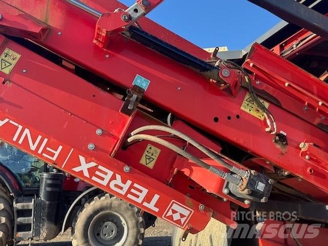 Terex Finlay 883+ Przesiewacze