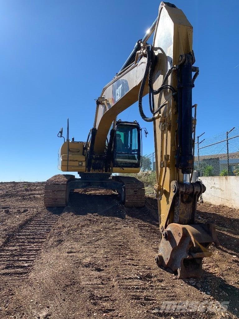 CAT 320 D L Koparki gąsienicowe