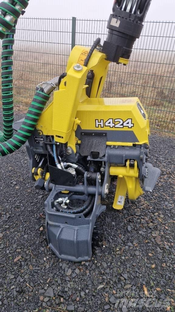 John Deere H424 Maszyny do okrzesywania gałęzi