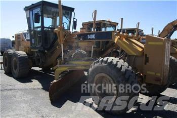 CAT 140K Równiarki