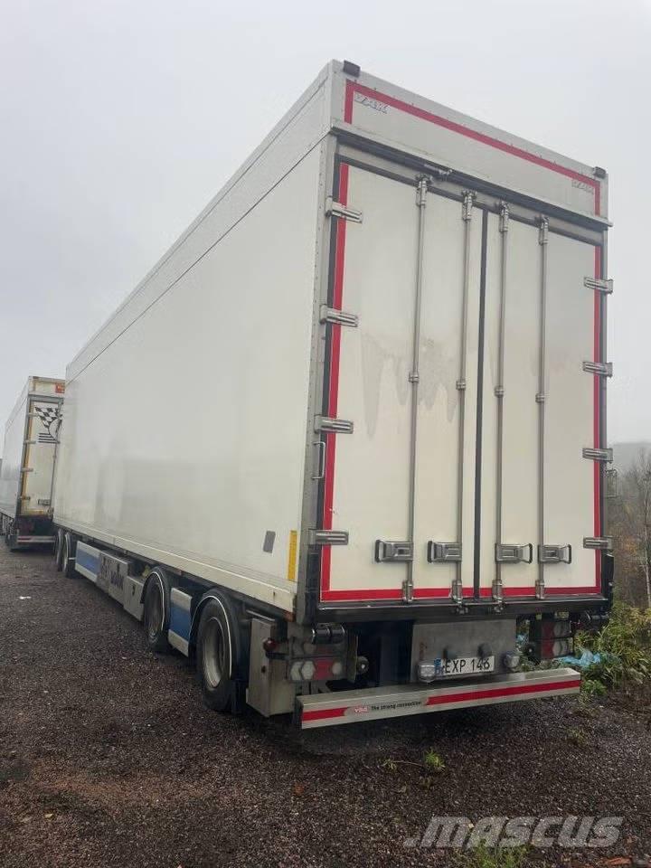 VAK V 4-40 Przyczepy chłodnie