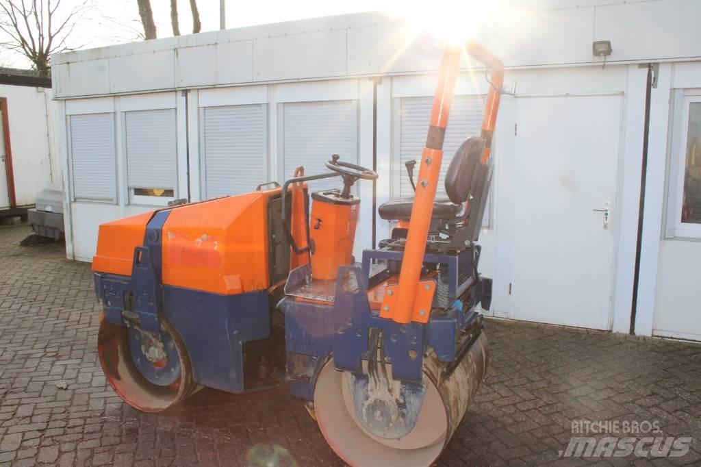 Ammann AV 23 E Walce dwubębnowe