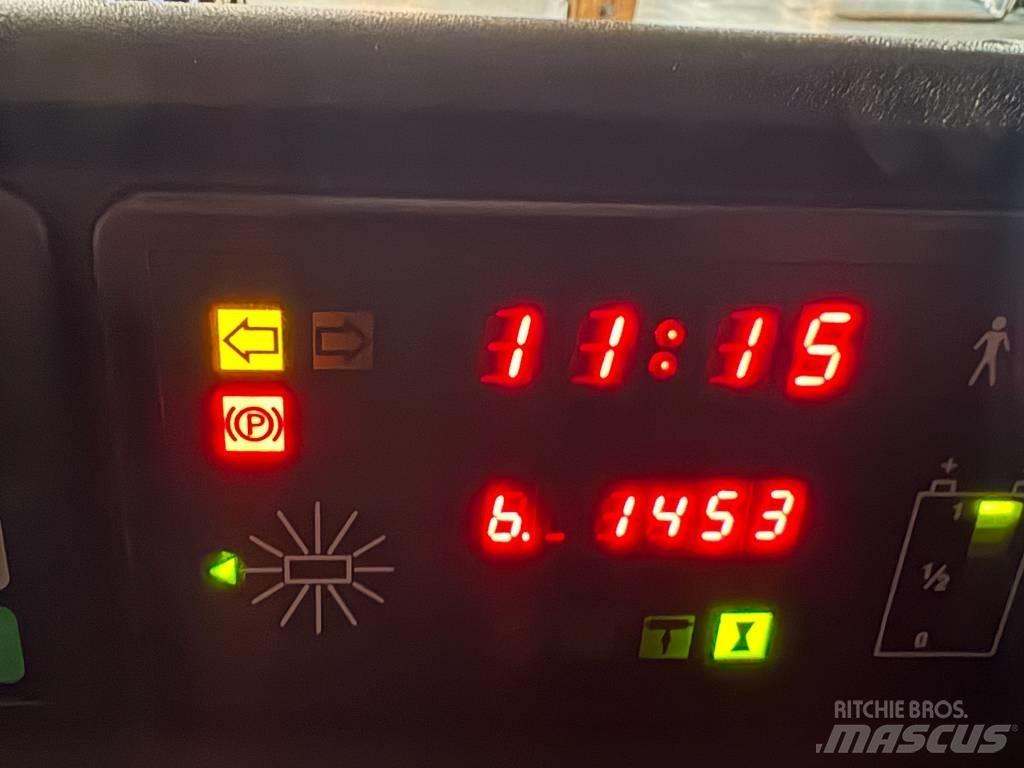 Toyota RRE 140 Wózki widłowe wysokiego składowania