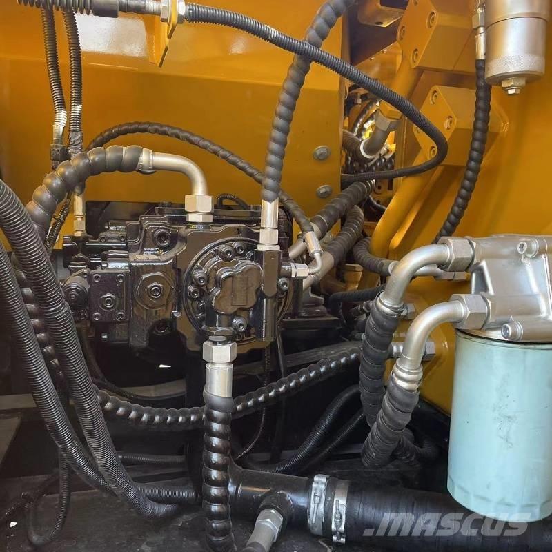 Sany SY 135 Koparki gąsienicowe