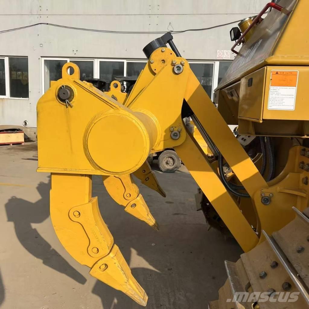 CAT D 8 R Spycharki gąsienicowe