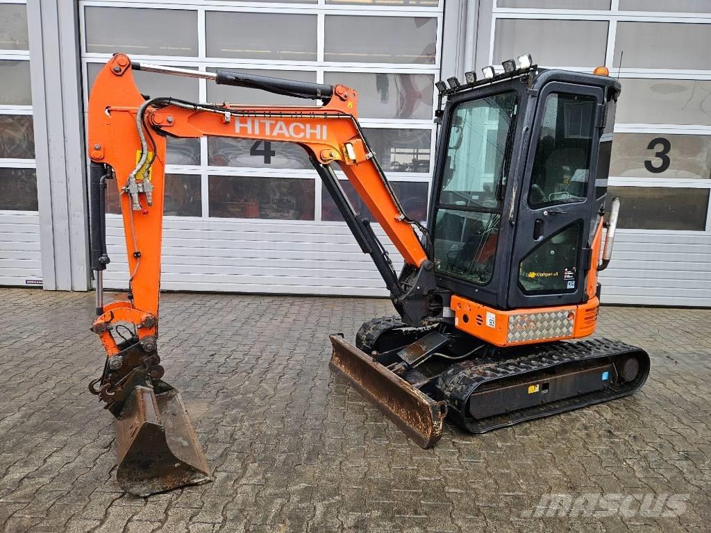 Hitachi ZX26U Minikoparki